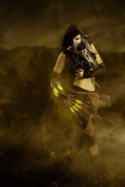 allthatscosplay:  A Wickedly Gorgeous Scarecrow