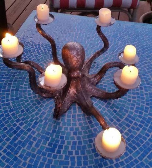 tisfan: eustaciavye28:  steampunktendencies:  Octopus Candle Holders    @wilwheaton  this 