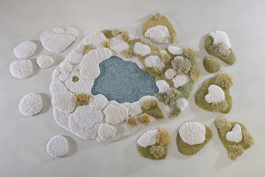 coolthingoftheday:  Argentinian artist Alexandra Kehayoglou designs wool rugs and