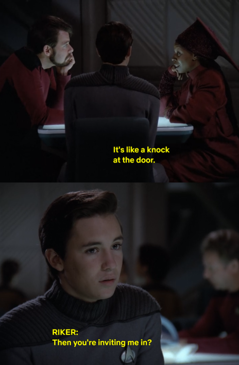 somewhere-inthe-deep: captainsblogsupplemental:So, it’s pretty much canon that Guinan and Riker ha