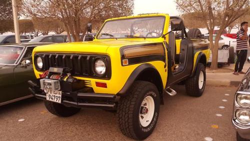 racecarjoe: International Harvester Scout in Kuwait