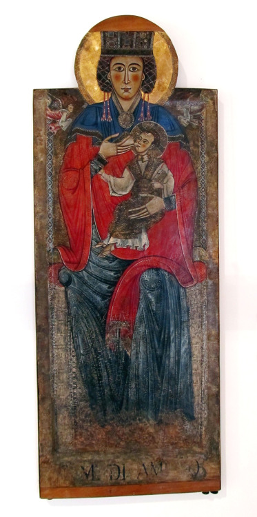 Madonna and child icon, end of 12th-beginning of 13th century Italy