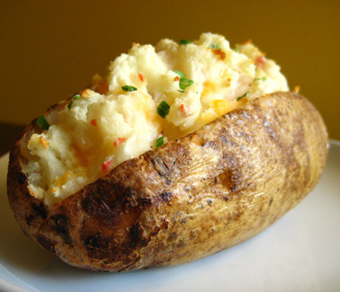 forgotteninferno:  glittertitties:  paper-planes-and-toy-trains:  you are my sunshine