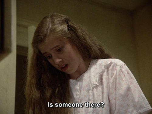 jetstream-torgod: thekanucklehead: inthedarktrees: Help me, Beverly. Help me.Emily Perkins |&