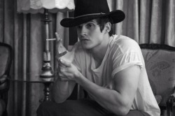 roythedestroyer:  Can we take a minute to appreciate Daniel Sharman.