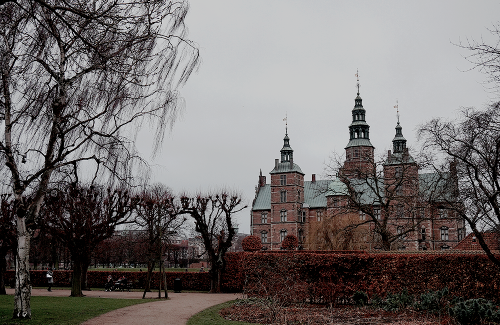 sentence-fragments:Copenhagen, Denmark december 2016