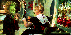 jingleyourbells:  23 Days ‘til Christmas: How the Grinch Stole Christmas (2000)