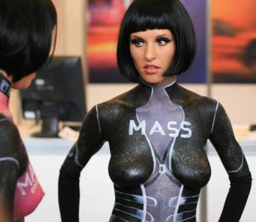 nerdybodypaint:  Mass Effect Body Paint