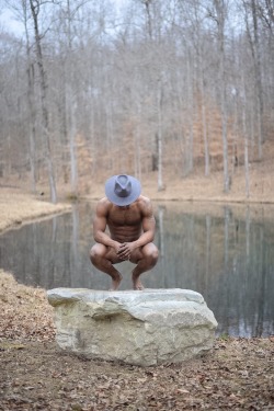 afieldguy:  folklifestyle:  This photo is by @afieldguy. Sad that he isn’t credited.   Photo by me, @afieldguy. 