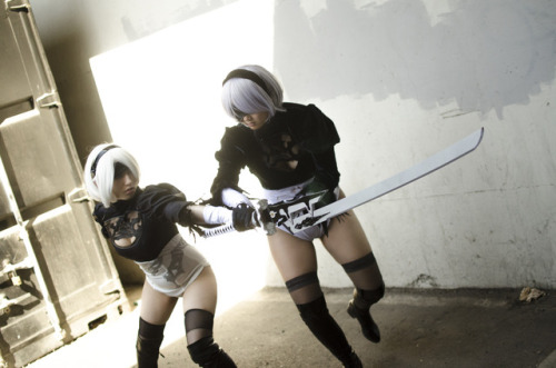 Did a Nier photoshoot with @iricorpse and we choreographed some action.