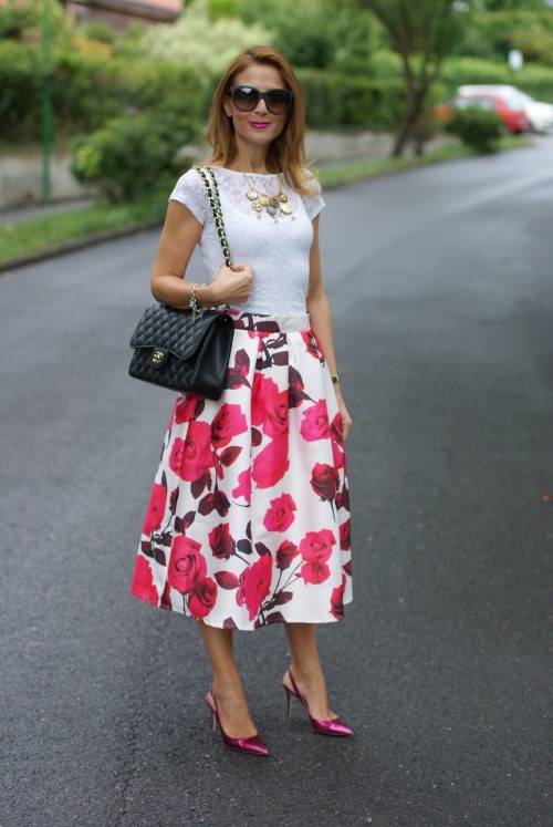 fashionandcookiesdotcom:Rose print midi skirt and Chanel bag