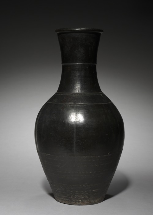 Vase, 916, Cleveland Museum of Art: Chinese ArtSize: Overall: 43.2 cm (17 in.)Medium: burnished ston