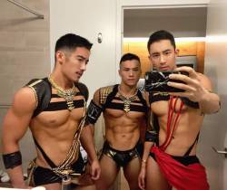 Viva!Asian hunks!