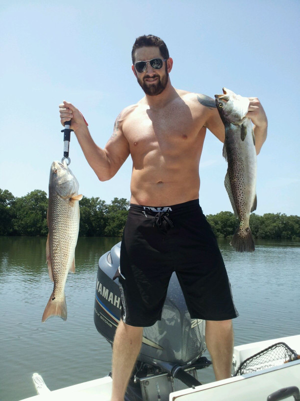 ohwadebarrett:  his twitter  O_O I am glad I don&rsquo;t have overies, if I did