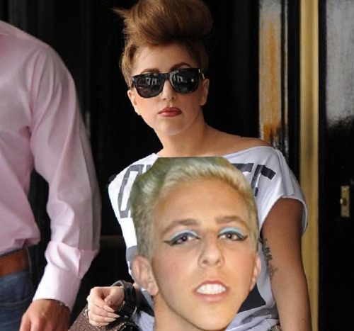 gagayork:  tealhairbow:  domsimperfect:  what if bands wore t-shirts of their favorite
