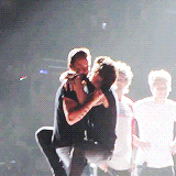 lirrry-blog:  @Real_Liam_Payne: Ignore harry I’m not moody he’s just mad because