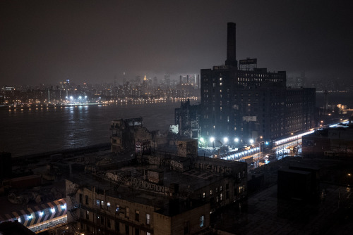 nevver:  Still falls the rain. 