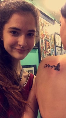 naked-yogi:  sativaflower:  💚💚🌄🏞  the feels when you meet your girlfriend for the first time and she gets a tattoo in honor of you and the mountains you call home 😭 