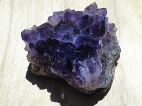 Amethyst SiO2::Fe+3  -  4.DA.05 (Strunz)(from Minas Gerais, Brasil) This is my collection of Amethys