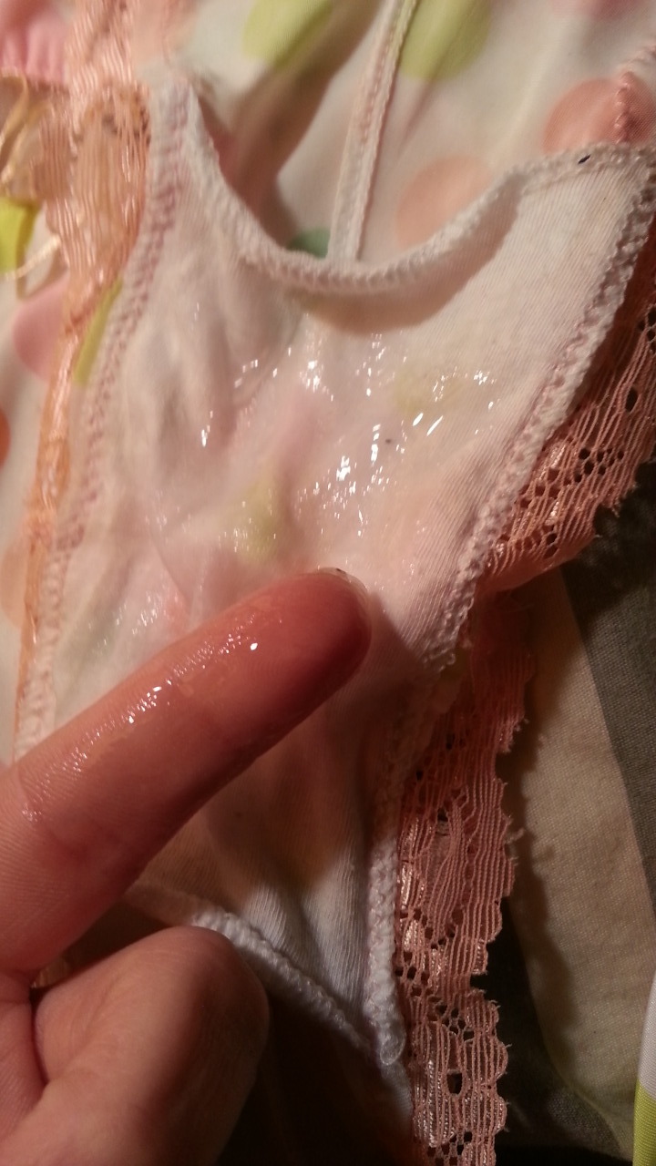 wickedlywenchy:  Messy aftermath :-)