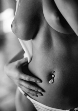 femalebodyperfection:  Female Body Perfection 