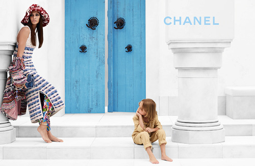 Sex vogue-is-viral:  Chanel Country Cruise 2014/15 pictures