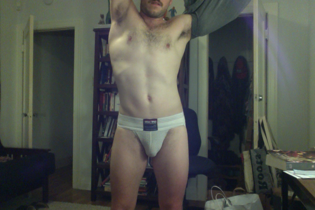 shootinmypit:  first post-holiday run come sniff 