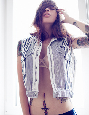 HOT Tattooed girls