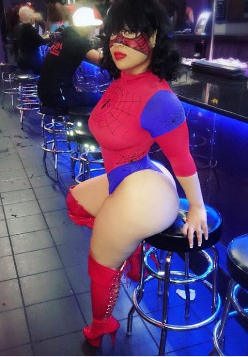babygotaphatass: She can save me…that booty crazy!!