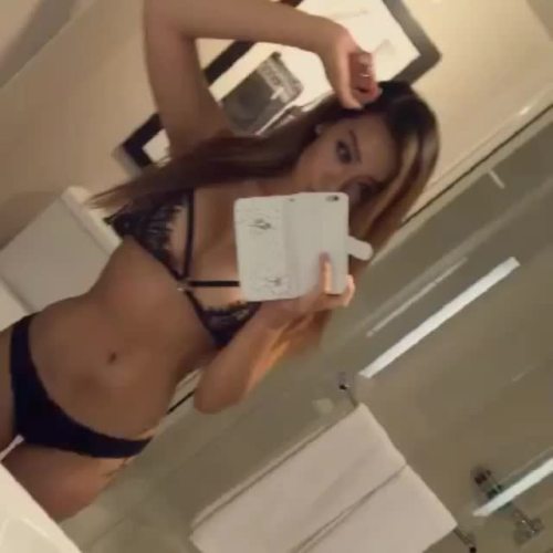 realmiakhalifa:  REBLOG ★ If you would SMASH…..:…:   ★Reblog 4 ℱℴℓℓℴωs★ http://tiny.cc/bnlv ★ http://tiny.cc/miakhalfiafb