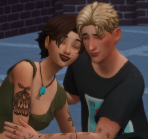 Downtown Willow Creek, Night Cont'liberty Lee, Travis Scott