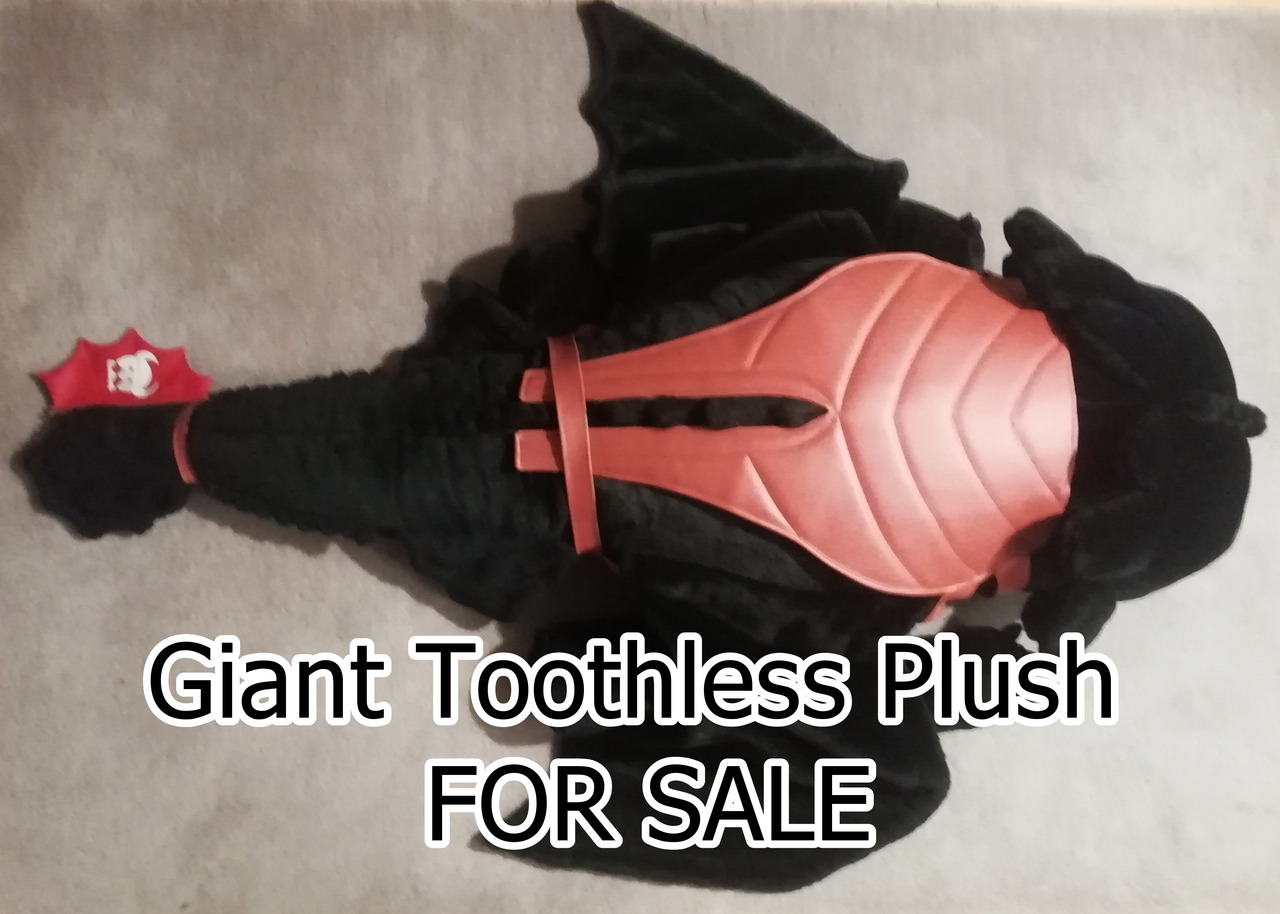 corpseauthority:  I’ve still got a Tauren fursuit head ( https://www.thedealersden.com/listing/tauren-minotaur-bull-realistic-fursuit-head/144944 )