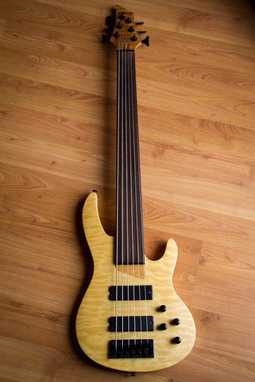 specialnlit:  I miss this thing sometimes