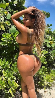 undecimbre:  Anastasiya Kvitko