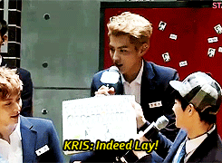secrethideoutme:  Master Wu explaining his masterpiece 