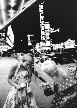 vintagegal:  Las Vegas Chorus Girl, Kim Smith