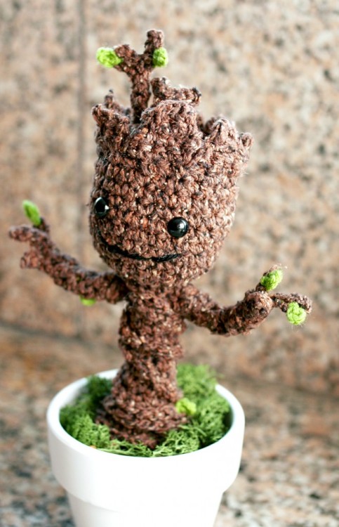 batmanandsobbin:
“ probablymyself:
“ dbvictoria:
“ Free Crochet Pattern: Potted Baby Groot from Guardians of the Galaxy
”
Brenda!
”
SCREECH. I need to go to michaels to get the stuff to make this!
”