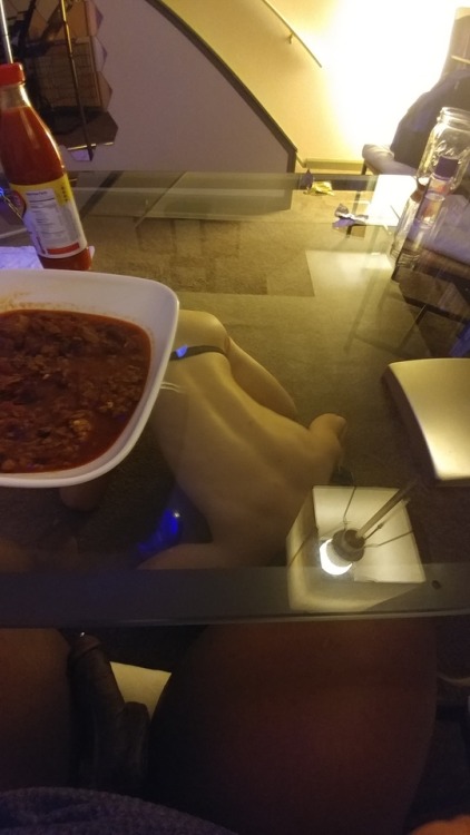 theblackbisexual: My house sub fag cooked Daddy a meal. Now he’s having his meal. Daddy’