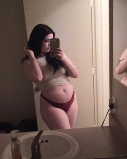 thehillshavethickthighs:  littleblackfoxx:  Anonymous person said I’m a ‘cow’  Well, I’m precious cow 🐮   Fuck people with their rude comments. You’re amazing and beautiful and confident and sexy! 