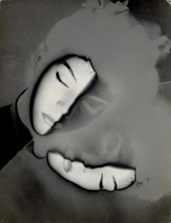 zzzze:  Erwin Blumenfeld, Au Miroir,1942 