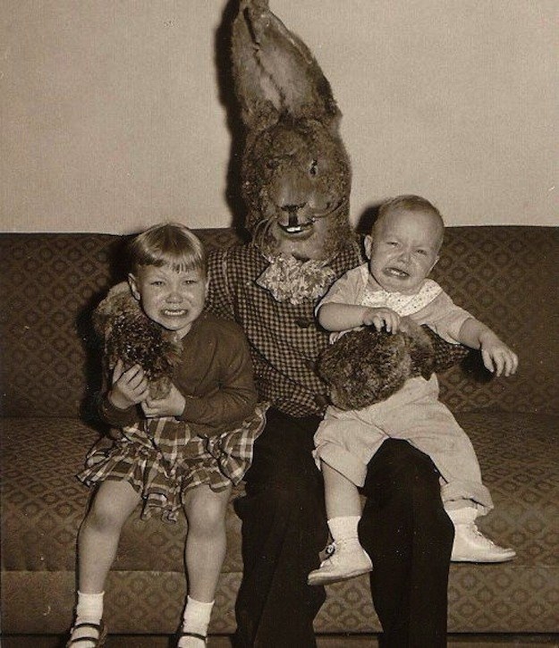 buzzfeed:
“ 19 Vintage Easter Bunny Photos That Will Make Your Skin Crawl
”