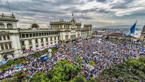 rafinhasalcantaras - Approximately 55K Guatemalans gathered...