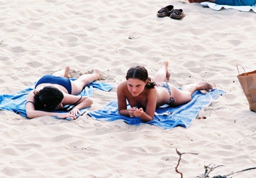 Sex toplessbeachcelebs:  Natalie Portman (Actress) pictures