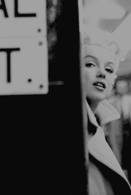 missmonroes:  Marilyn Monroe photographed by Ed Feingersh, NYC, 1955 