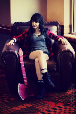 hotcosplaychicks:  Marceline - The Vampire