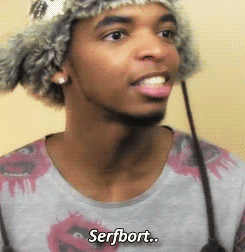 sweet-transvestite:  thatthugginunicorn:  flawlessvevo:  [x]  lmaoooo  ACCURATE. 