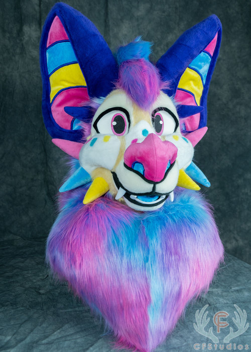  A bright and colorful suit to celebrate Fursuit Friday! 