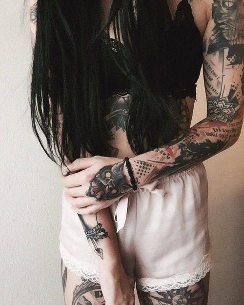 ohyeahtattooideas:  Photo http://ift.tt/1WMeraD 