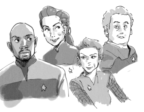 #no bashir this time this was to figure out faces ive drawn bashir enough... #ds9#star trek