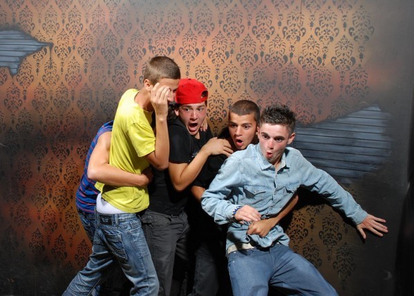ghouladult:  the real meaning of halloween is these pictures 